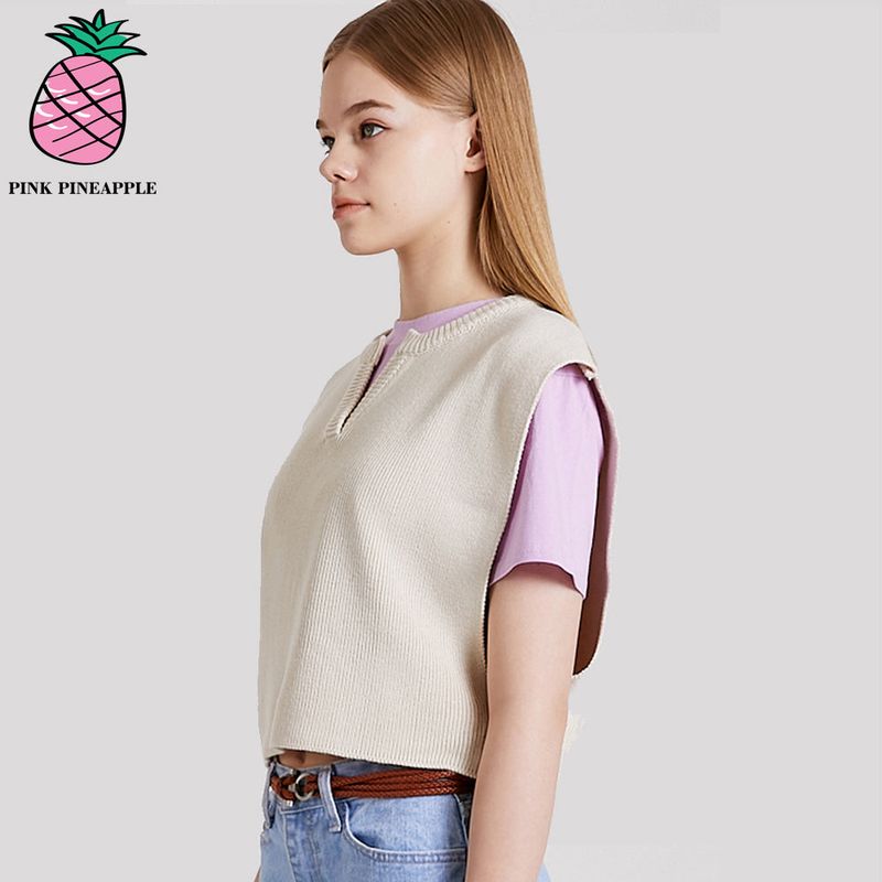 PINK PINEAPPLE(ピンクパイナップル)の「SLIT ROUND VEST(Tops)」