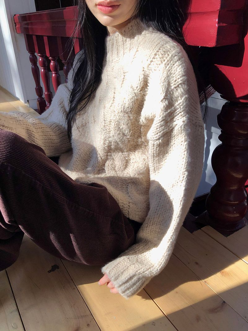 [MADE] MUHR HIGH-NECK CABLE KNIT