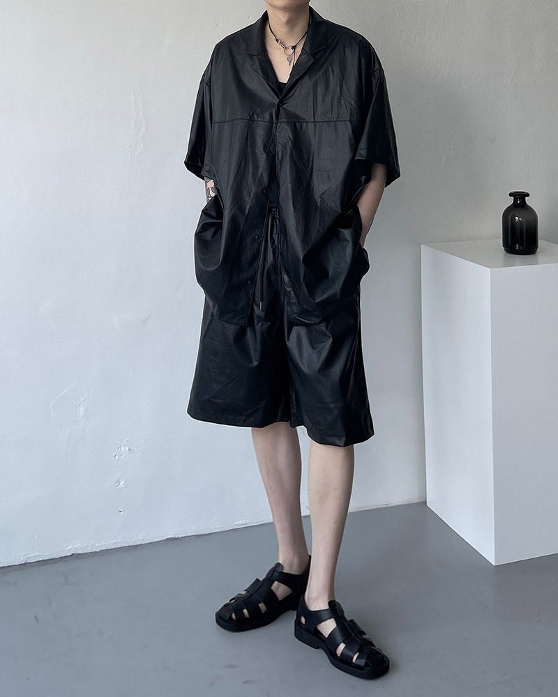 SI Leather Bermuda banding pants