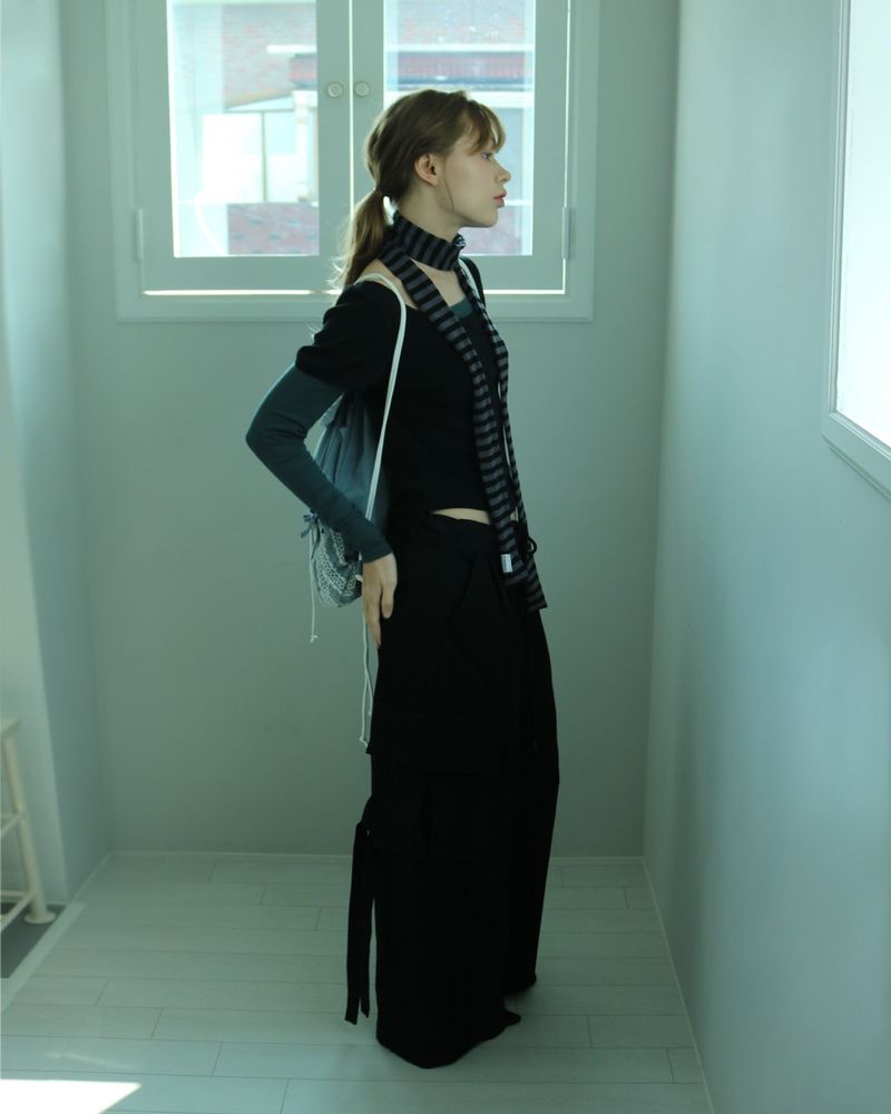 Puff lace layered top / black