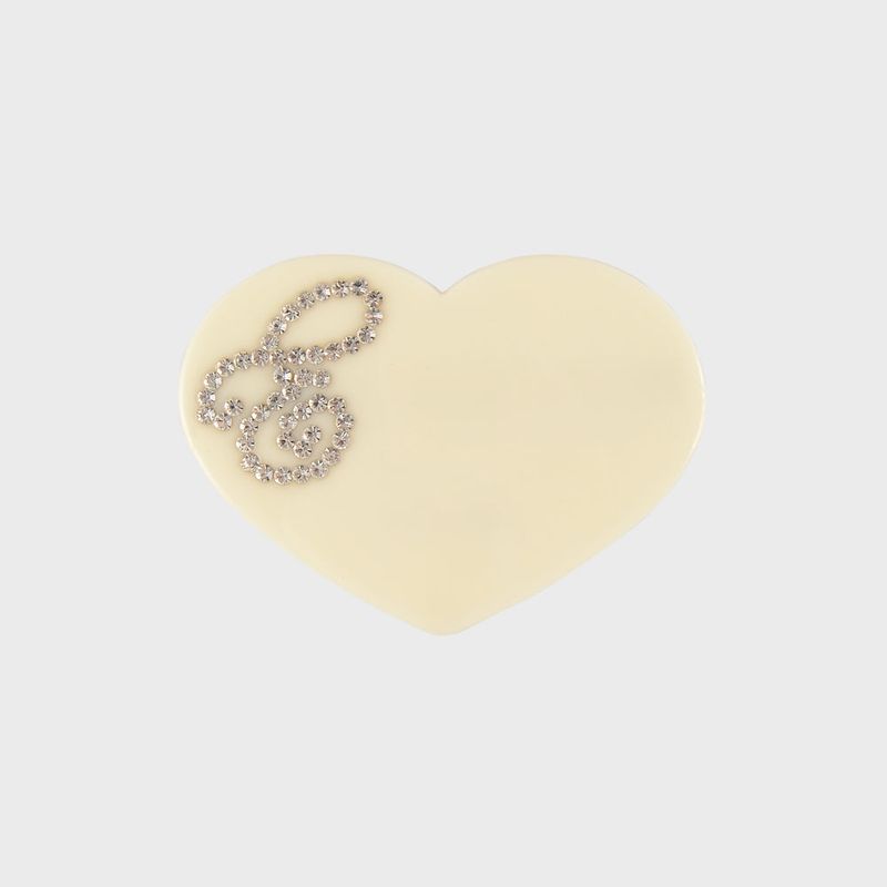 Eireve（エイレブ）の「LOGO HEART BARRETTE_CREAM（Hair Accessories）」