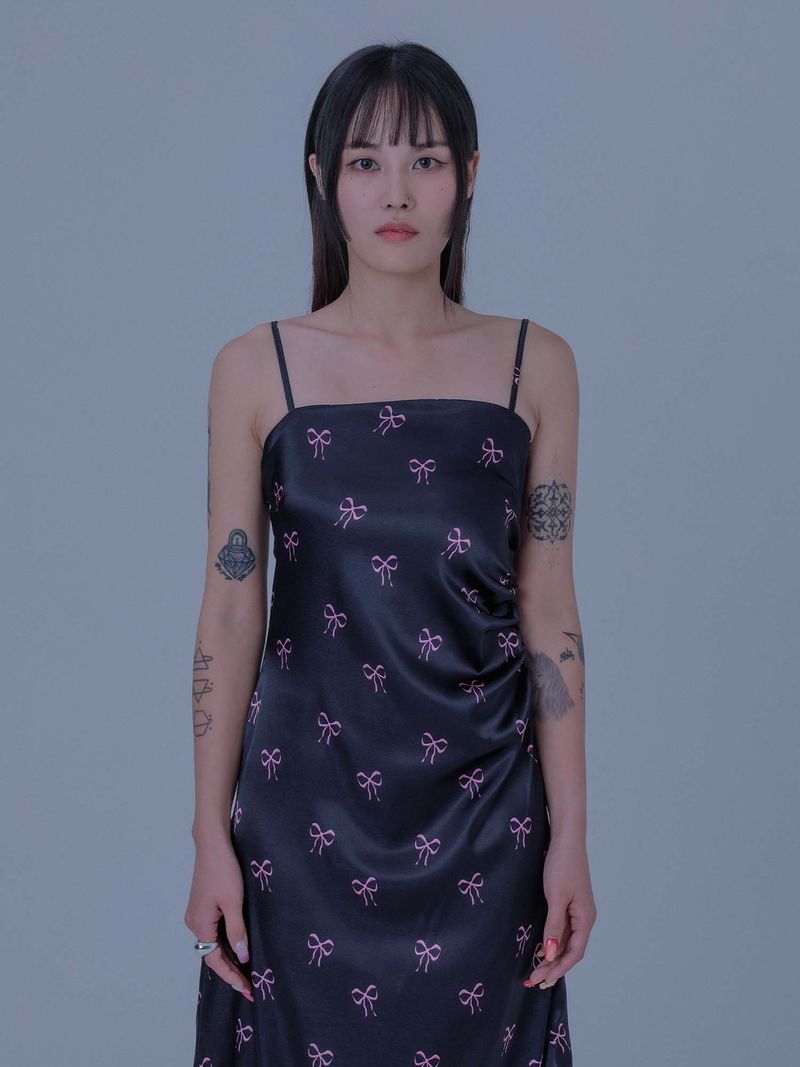 RIBBON SHIRRING LONG ONE-PIECE