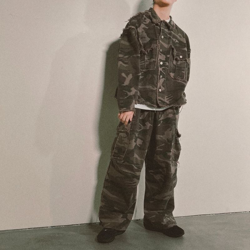 grunge camouflage cargo pants_khaki