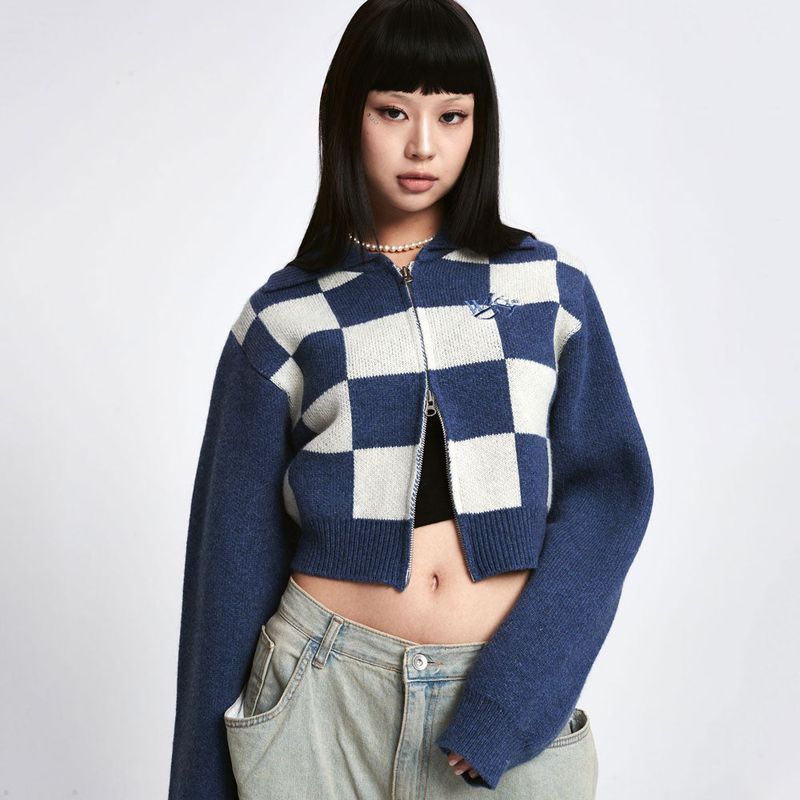wonder visitor（ワンダービジター）の「Wool Checkerboard Knit Zip-up  [2 Color]（Tops）」