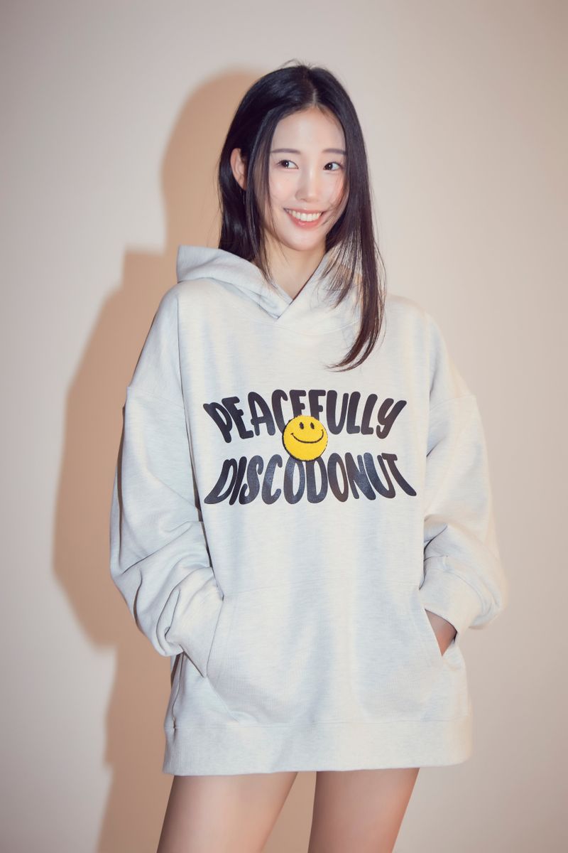 peaceful smile hoodie_gr