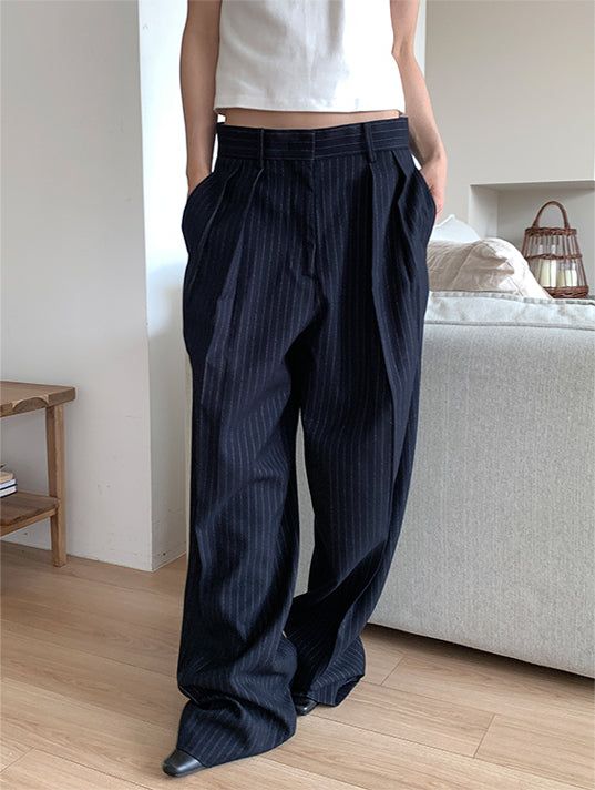 PAPERMOON PIN STRIPE PLEATE TROUSER