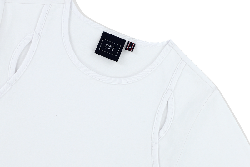 SLIT DETAIL CROP TEE SHIRT