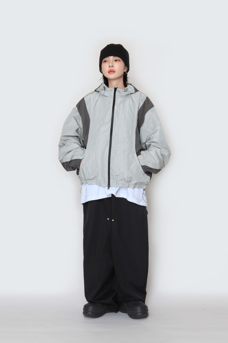 Packing Colour Windbreaker