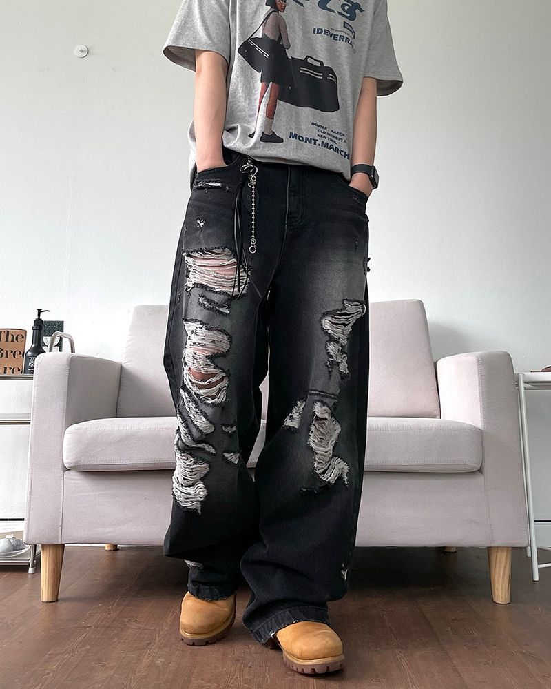 Destroyed brush denim pants