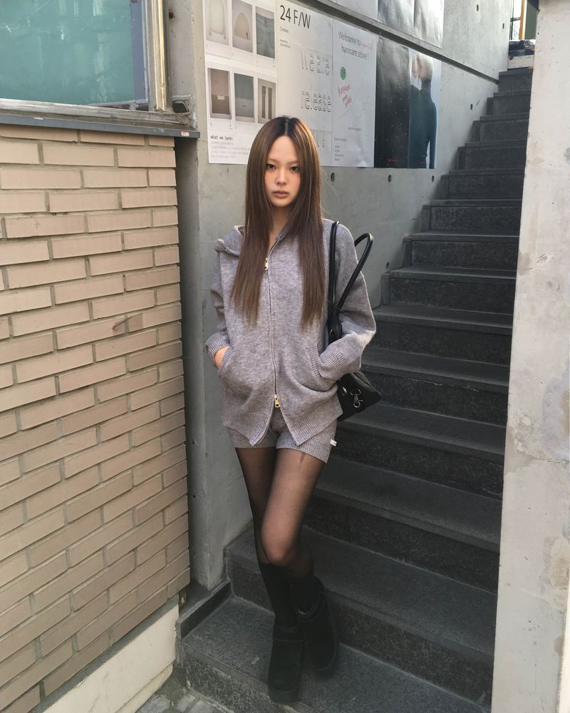 Grey knit hood jumper set