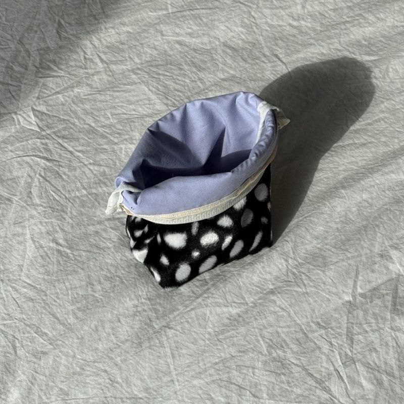 classic pouch_dalmatian blackwhite