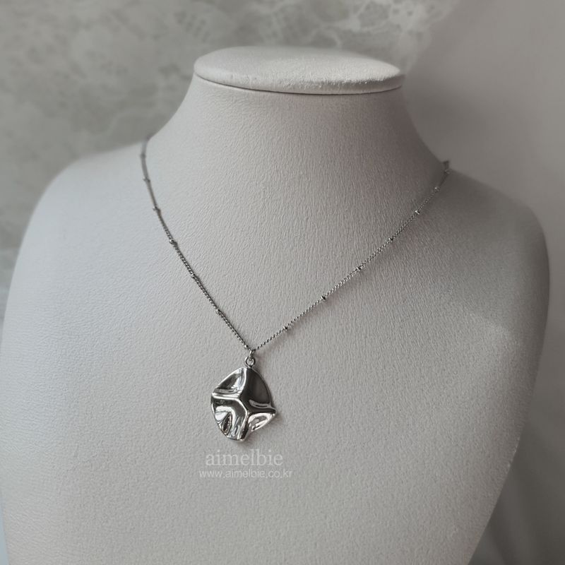 Modern Fragment Necklace - Silver