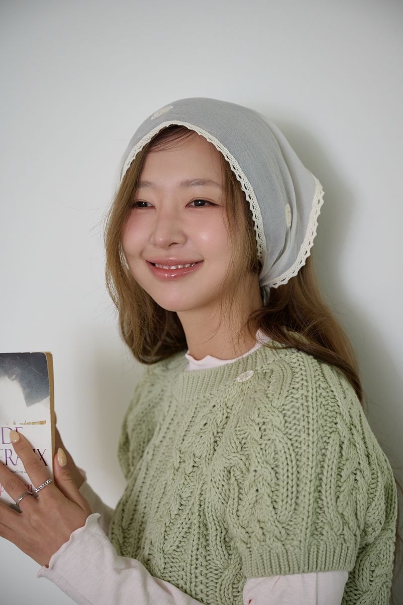 ODETTE ROSE LACE KERCHIEF