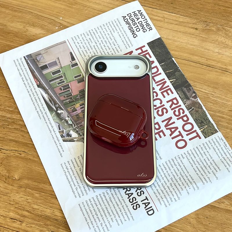 burgundy glossy airpods case