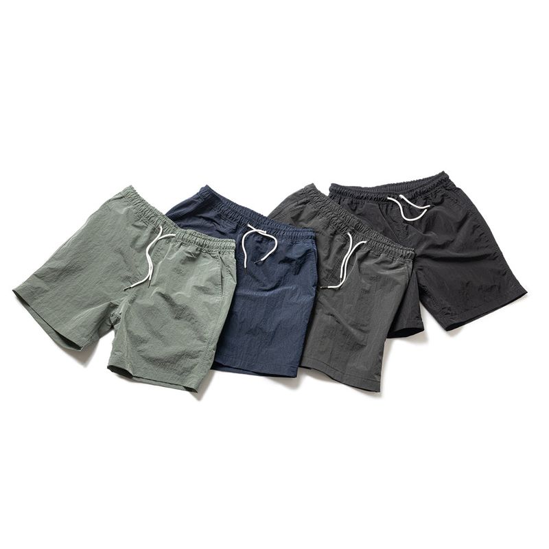 NYLON METAL SHORT PANTS