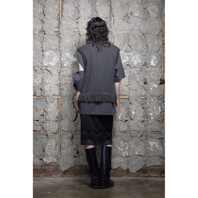 FRINGE KNIT VEST