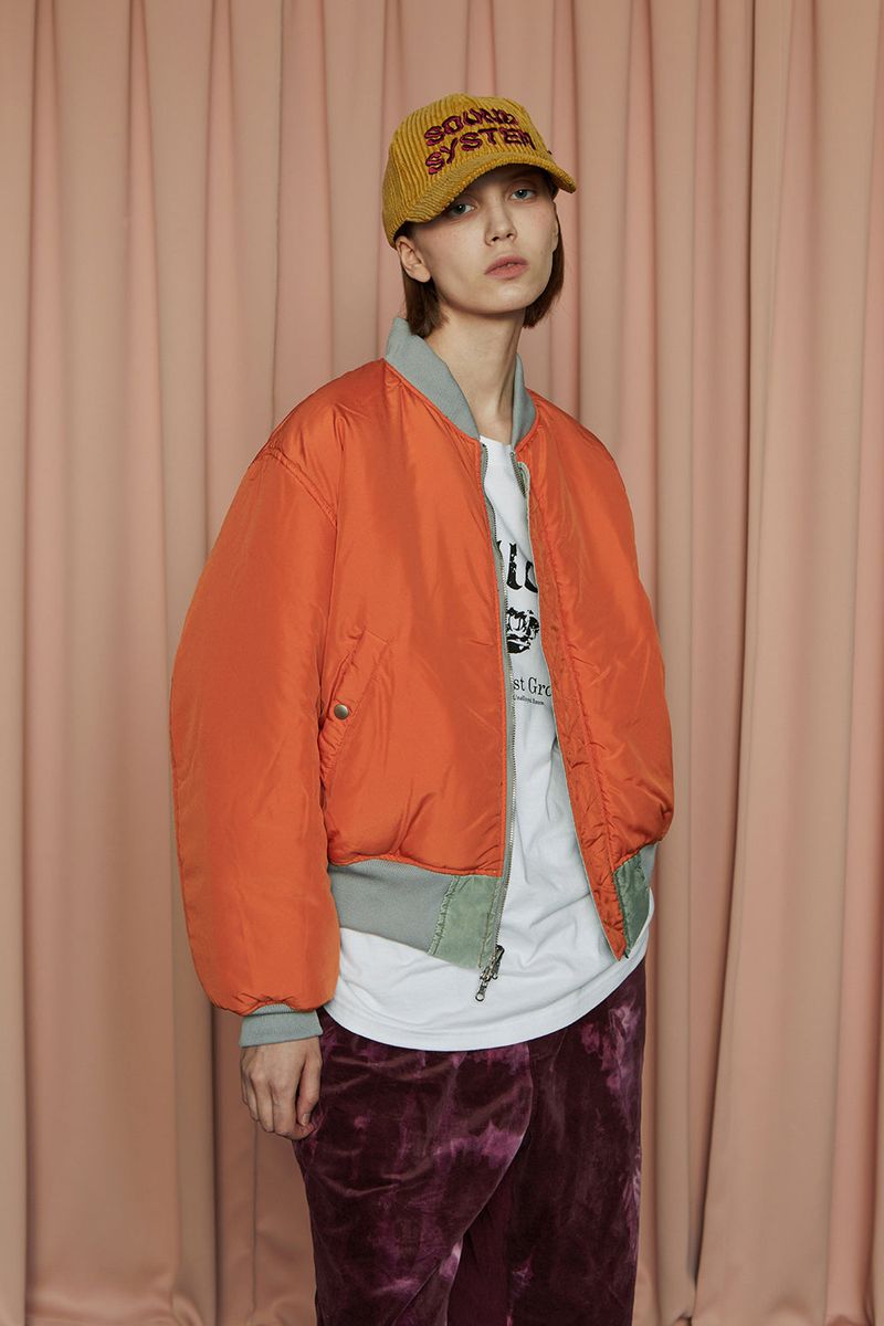 PIGMENT MA-1 JUMPER / KHAKI