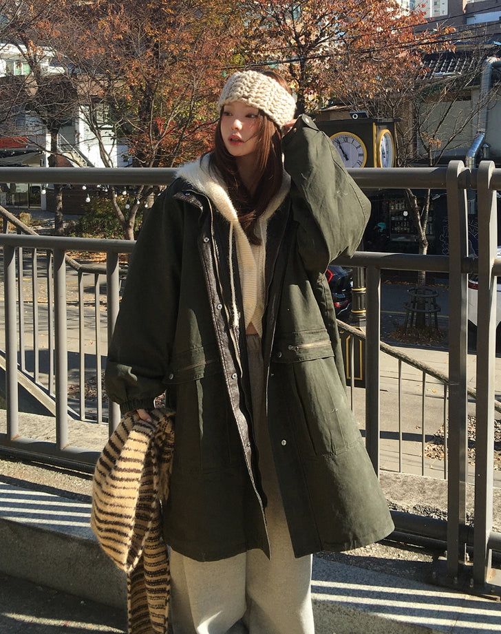 ULAN（ユレン）の「Koi Vintage Leather Color Matching Fishtail Parka（Jackets/Outerwear）」
