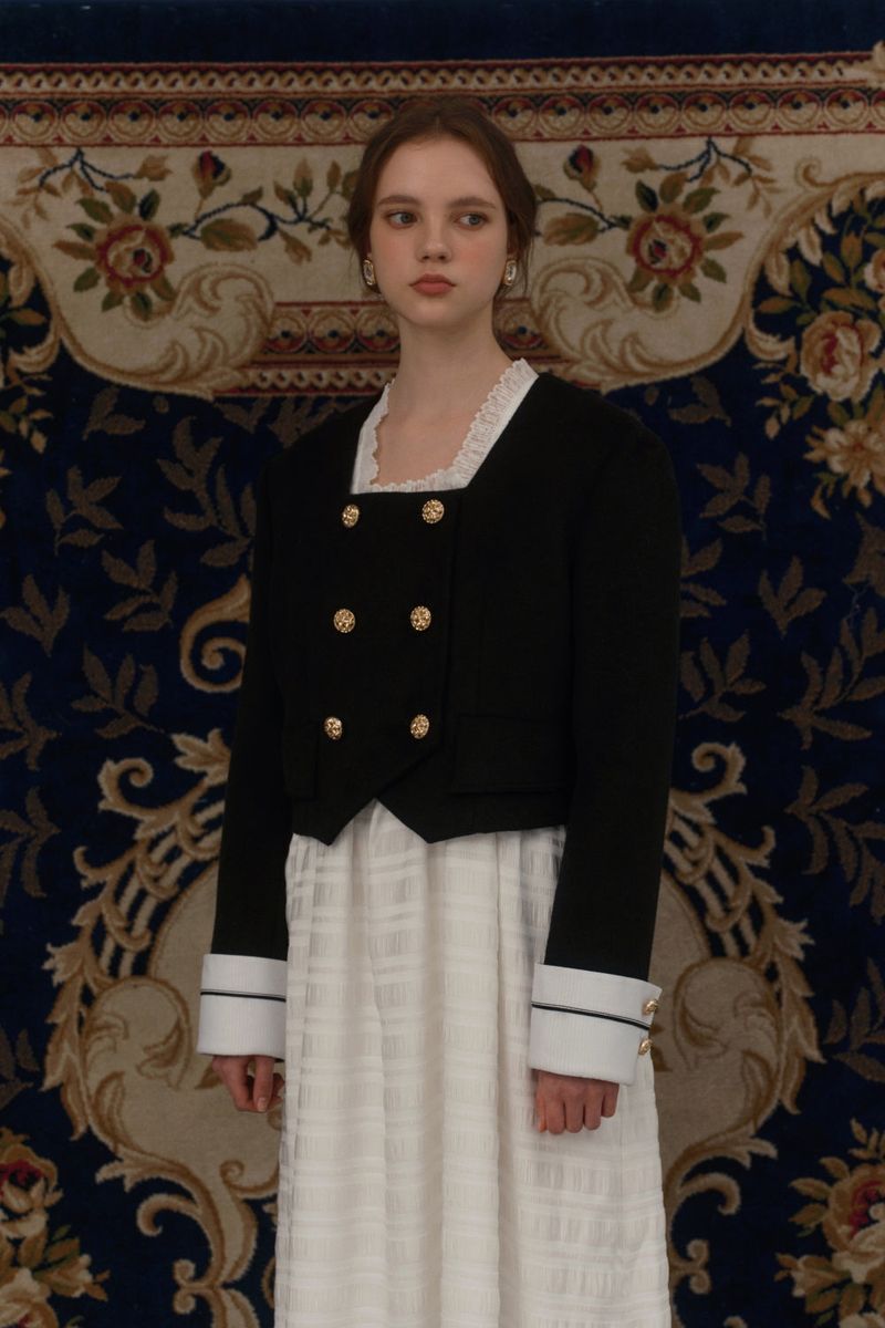 Square neck jacket