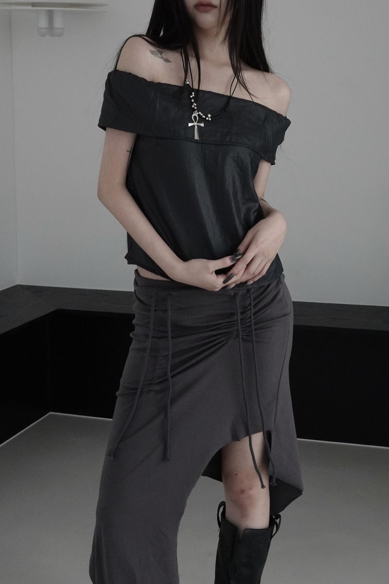glow off shoulder top (2color)