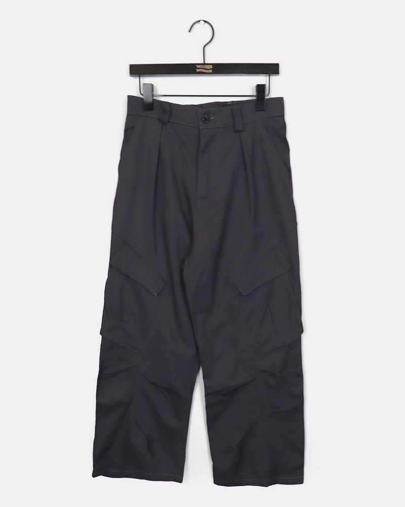 Fite Diagonal Cargo Pocket Wide Pants