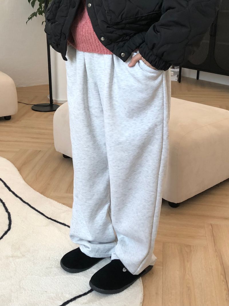 Plume suade slipper