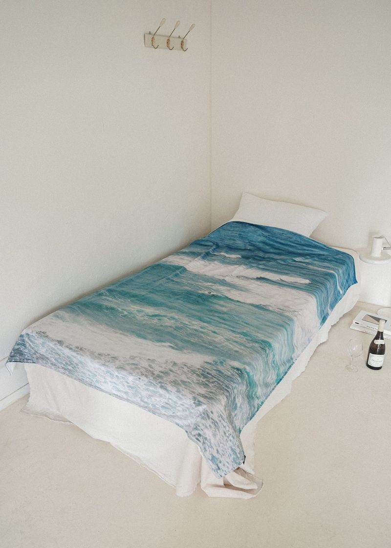 JEJU marine blue blanket - large