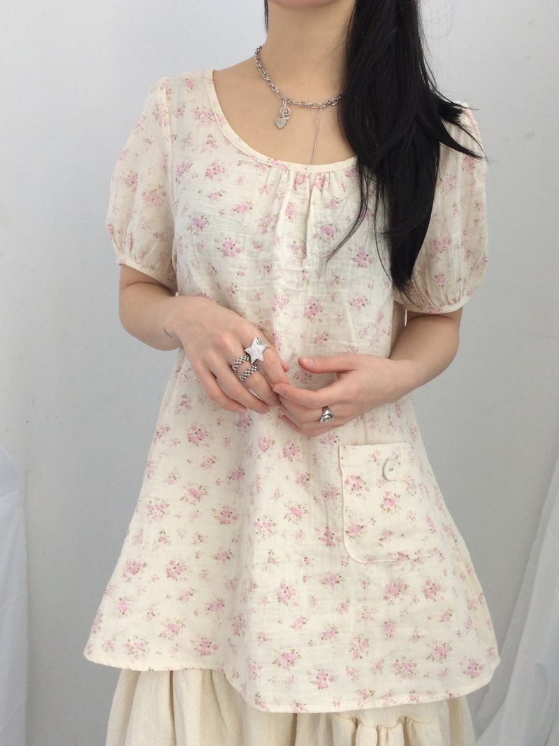 Pocket button puff blouse