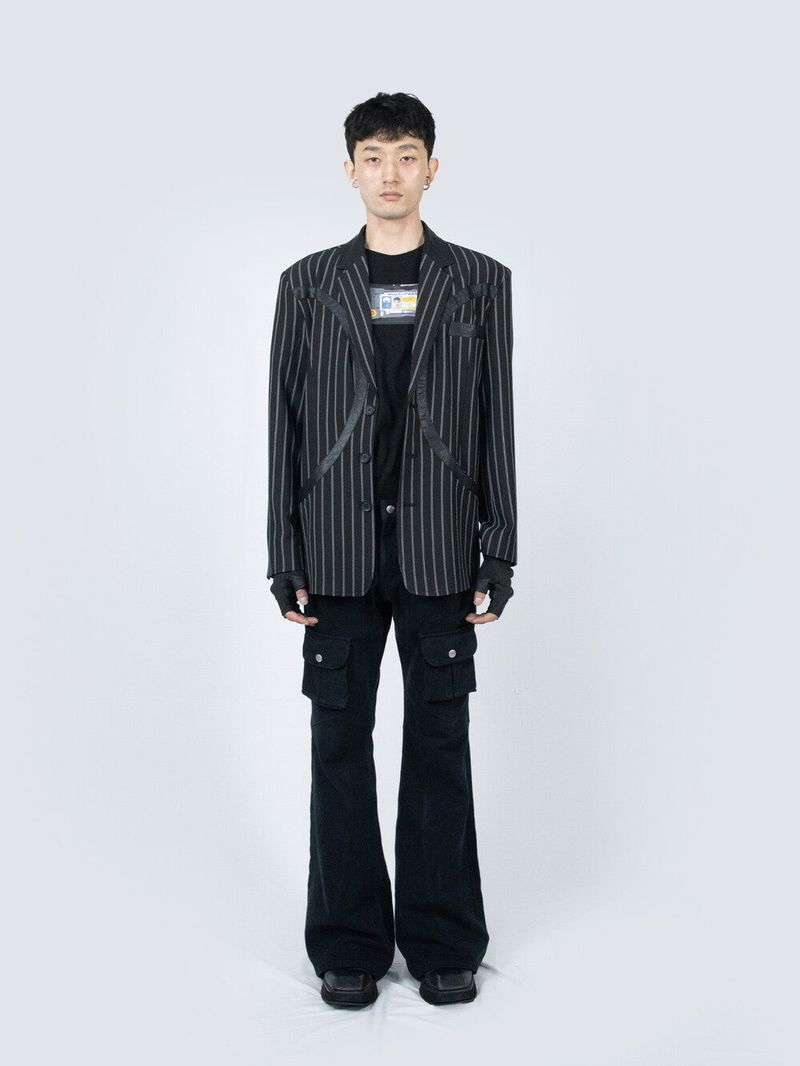 Curved Cargo Flare Pants (Black)