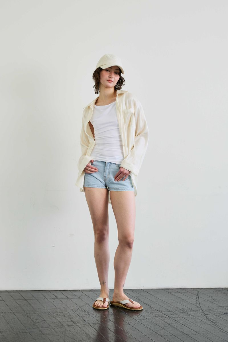 LUMINOUS OVERSIZED SHIRT / BEIGE