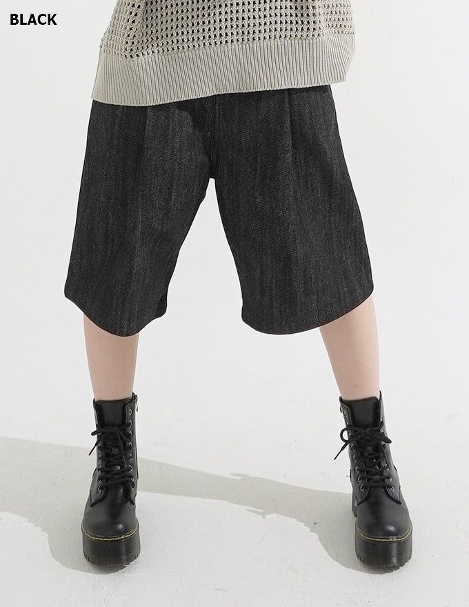 Pintuck Wide Raw Denim Bermuda Pants
