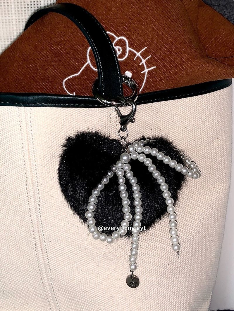 heart fur keyring