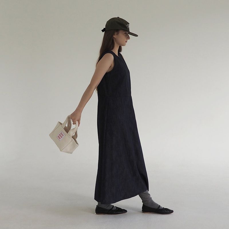 red stitch tote_ivory