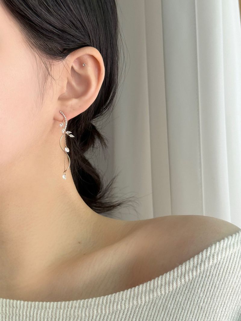 Leaf wave earrings / 2 colors / wedding drop guest look