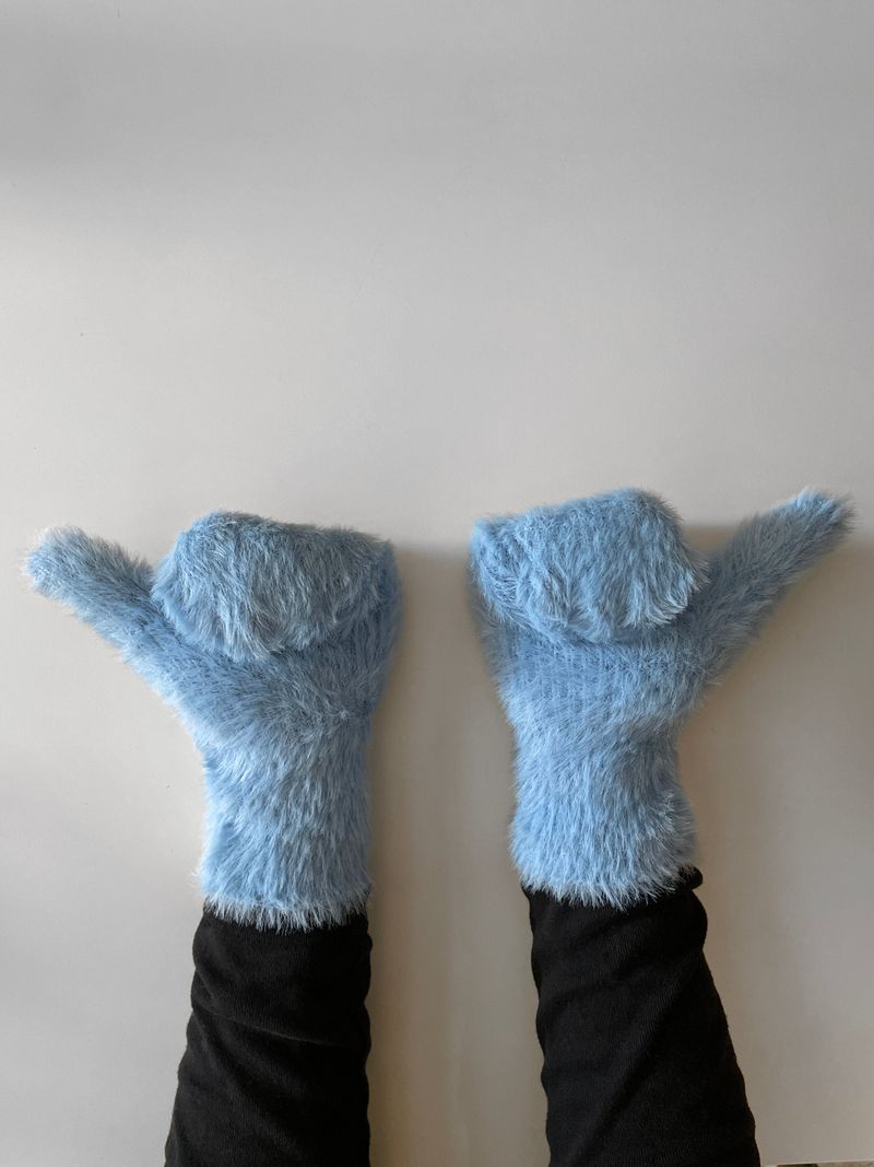 FLUFFY ANGORA GLOVES