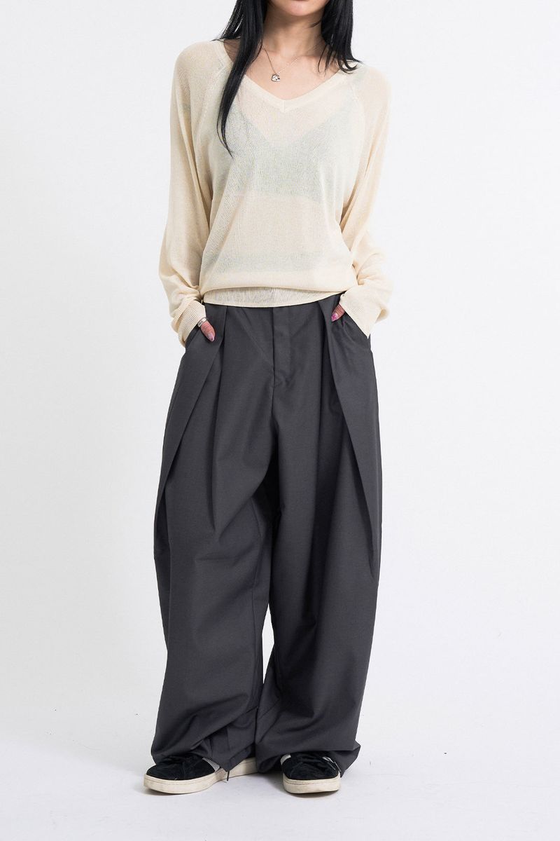 Adele V-tuck Wide Slacks