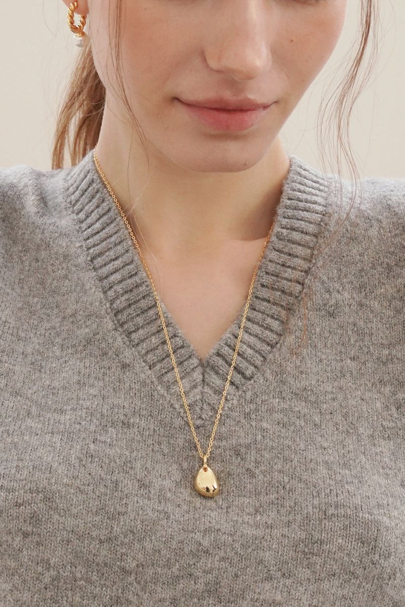Classic Pebble Necklace