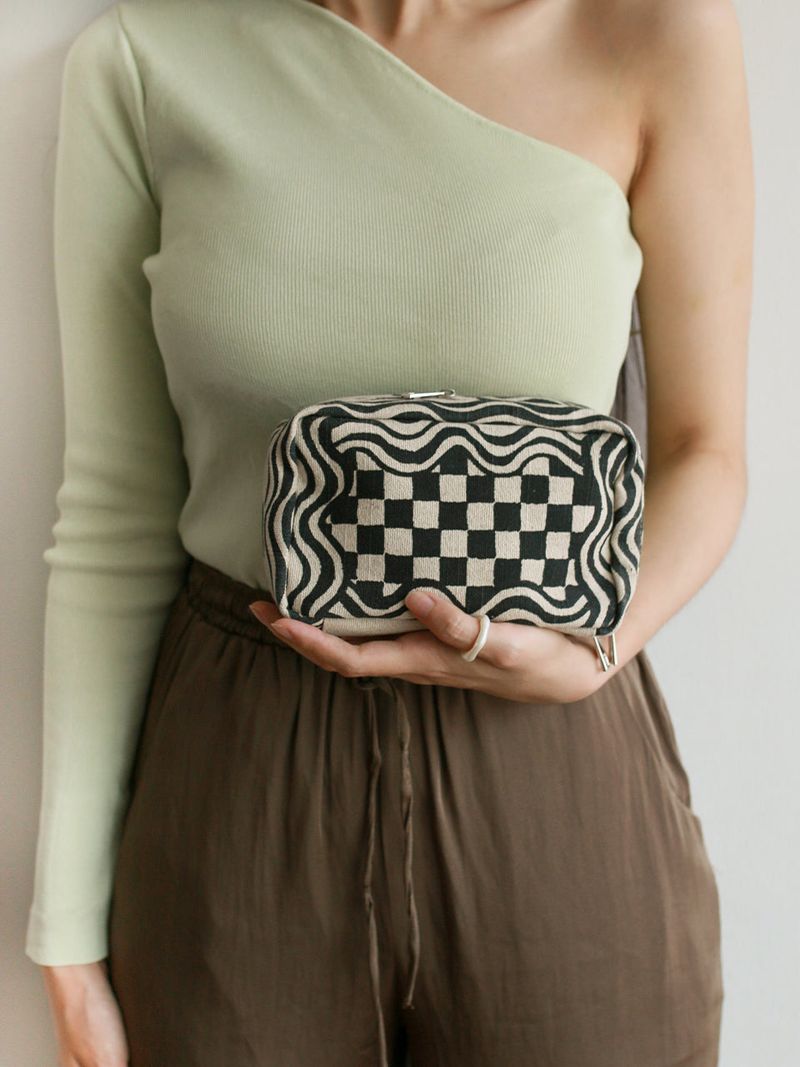 Wavy Pouch Bag - Black