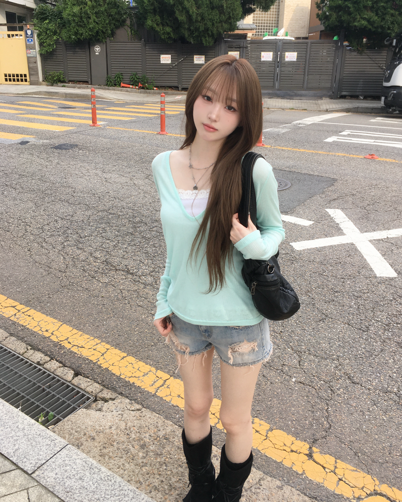 V neck layered T