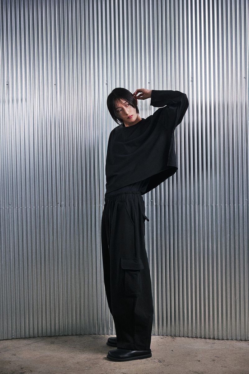 VINTAGE P. DYEING CUT-OUT CROP-TEE (Black)