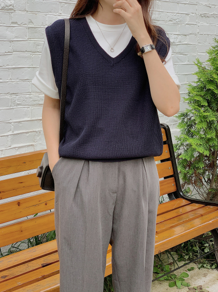 SHOPPERLAND（ショッパーランド）の「ライトVネックニットベスト(8color)（Tops）」