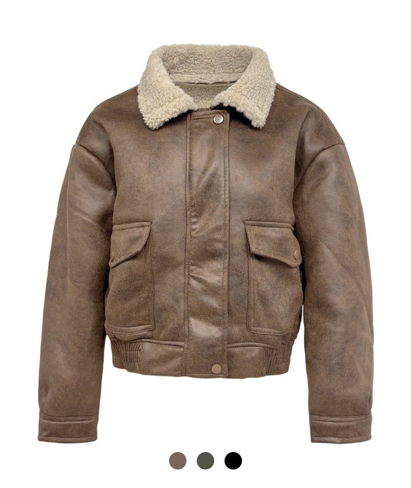 Cozy&Kitsch(コージーアンドキッチ)の「Taylor Suede Fur Neck Jumper(Jackets/Outerwear)」