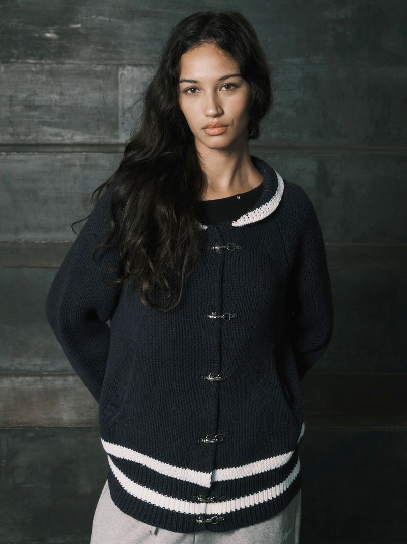 NYXX（エヌワイエックスエックス）の「LATCH COWICHAN CARDIGAN (NAVY)（Tops）」
