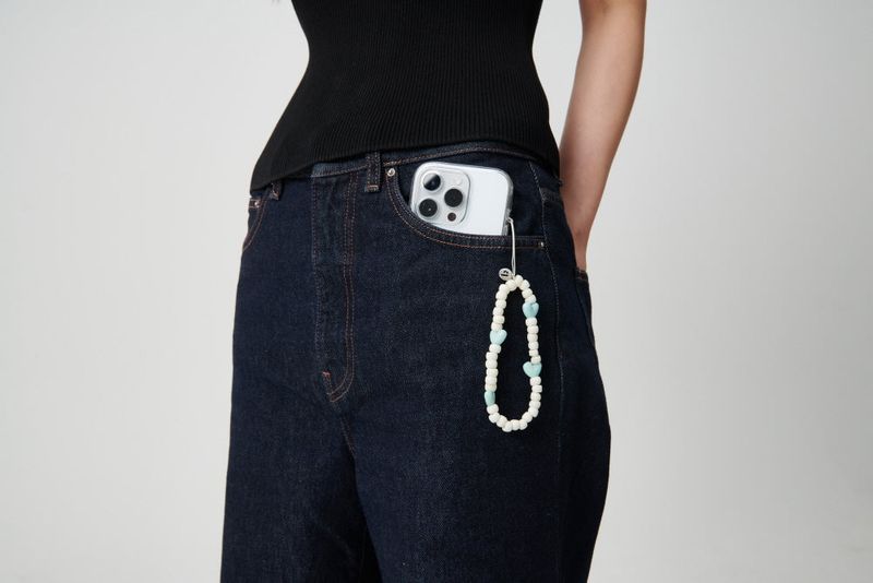 IVORY MINT PEBBLE PHONE STRAP KEY RING