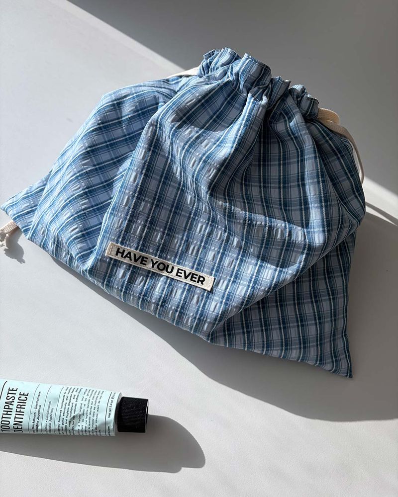 Pattern string pouch - blue check , M size