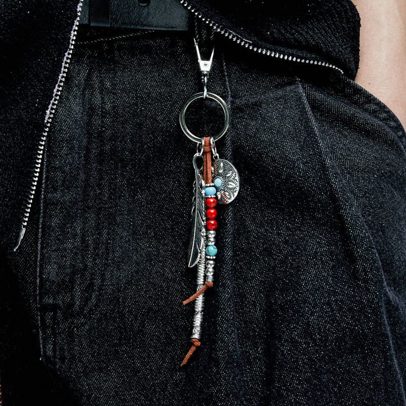 navajo feather & beads keyring brown