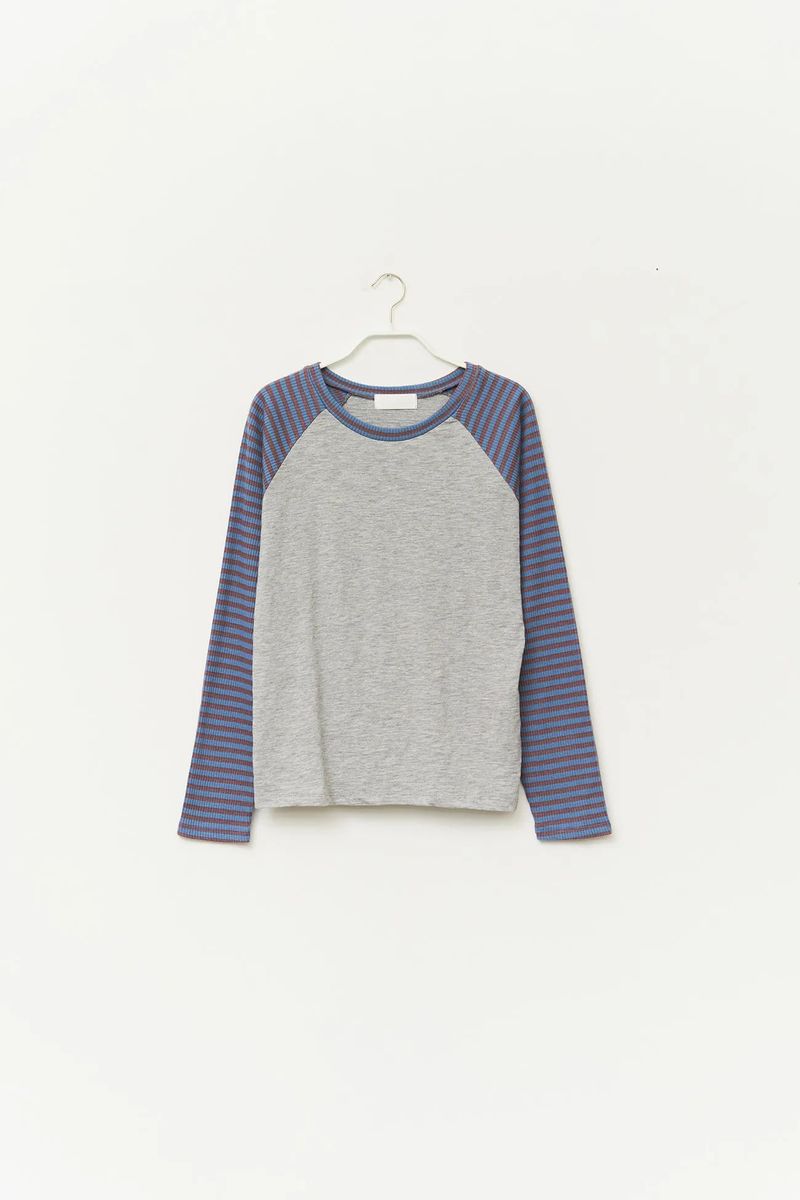 (W) Celt Color Top