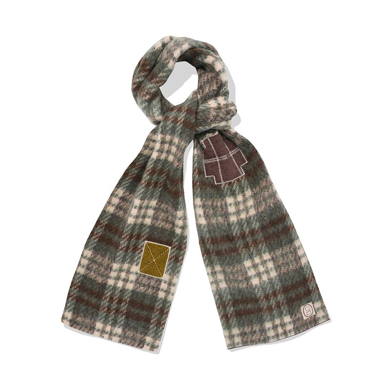karactor（カラクター）の「クロシェチェックマフラー / Green Brown（ファッション小物）」