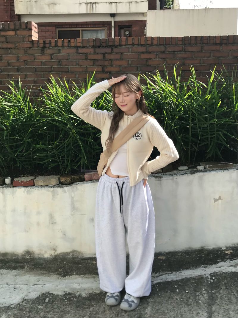 Willow balloon sweat pants