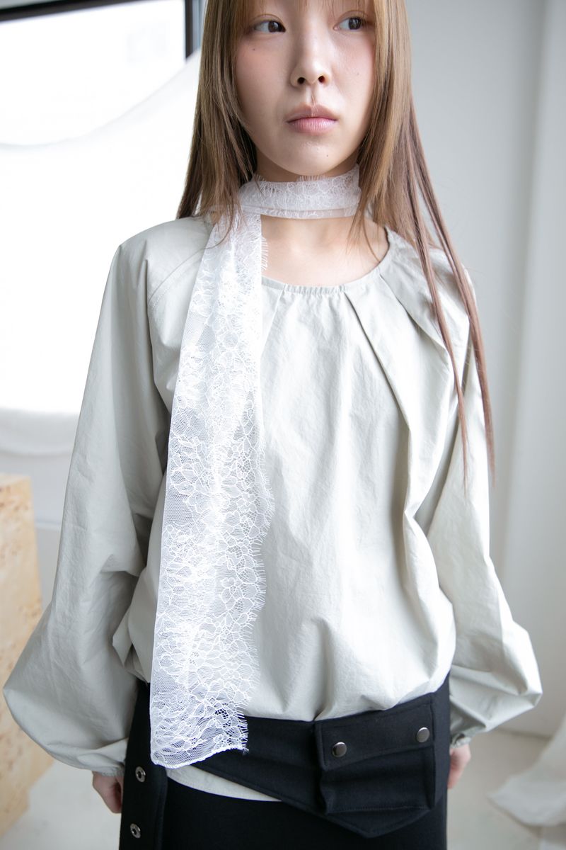 omoosoohy（オムスヒ）の「flower lace scarf(2colors)（Fashion Accessories）」